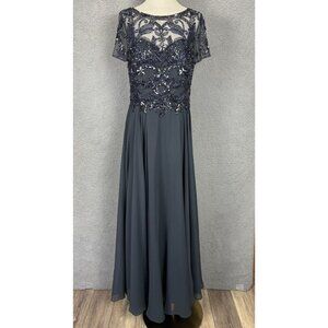 Xscape Women's Beaded Formal Evening Gown Dress Gray Size 8 New With Defect's.